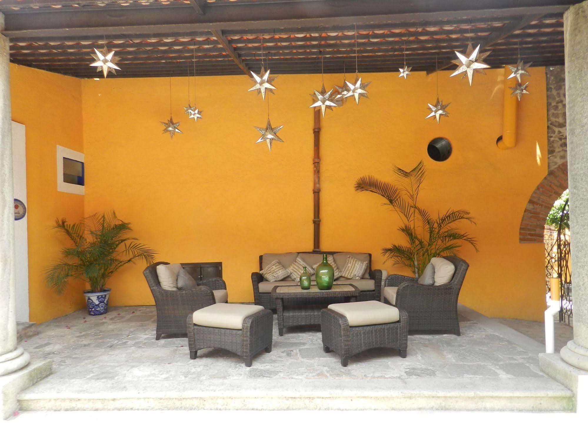 Hotel Collection O Al otro lado del rio, Heroica Puebla de Zaragoza Exterior foto Interior of a typical house in San Cristóbal de Las Casas